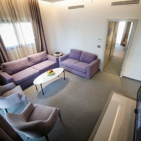 Hotel Rawsheh 51 Beirut Esterno foto