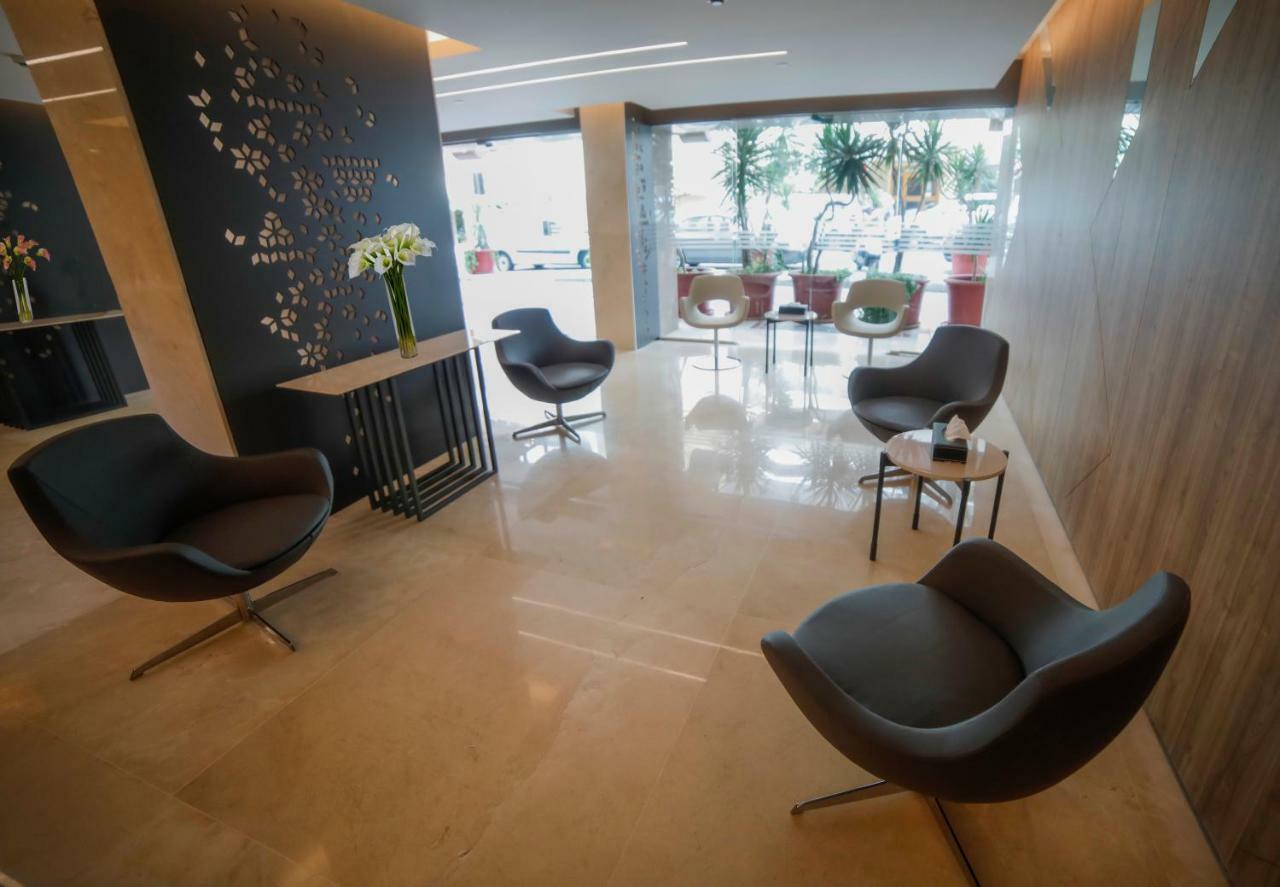 Hotel Rawsheh 51 Beirut Esterno foto