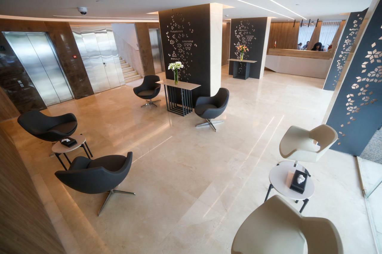Hotel Rawsheh 51 Beirut Esterno foto
